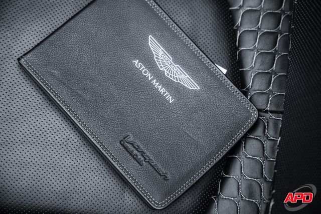 2016 Aston Martin Vanquish Carbon Edition Volante 2016 Aston Martin Vanquish Carbon Edition Volante