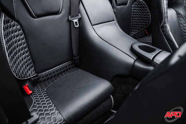 2016 Aston Martin Vanquish Carbon Edition Volante 2016 Aston Martin Vanquish Carbon Edition Volante