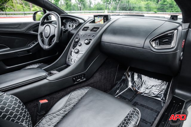 2016 Aston Martin Vanquish Carbon Edition Volante