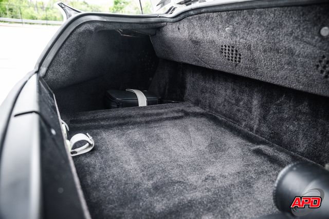 2016 Aston Martin Vanquish Carbon Edition Volante