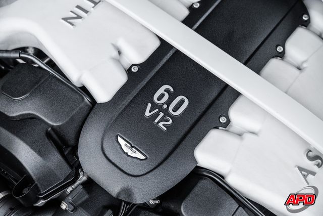 2016 Aston Martin Vanquish Carbon Edition Volante 2016 Aston Martin Vanquish Carbon Edition Volante