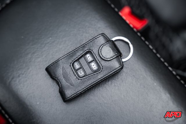 2016 Aston Martin Vanquish Carbon Edition Volante