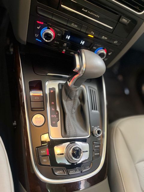 2016 Audi Q5 3.0 quattro TDI Premium Plus | Burbank, California | MDK International 2016 Audi Q5 3.0 quattro TDI Premium Plus | Burbank, California | MDK International