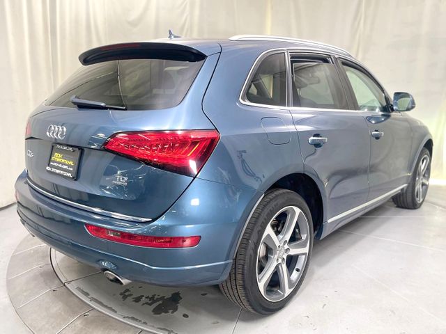 2016 Audi Q5 3.0 quattro TDI Premium Plus | Burbank, California | MDK International 2016 Audi Q5 3.0 quattro TDI Premium Plus | Burbank, California | MDK International