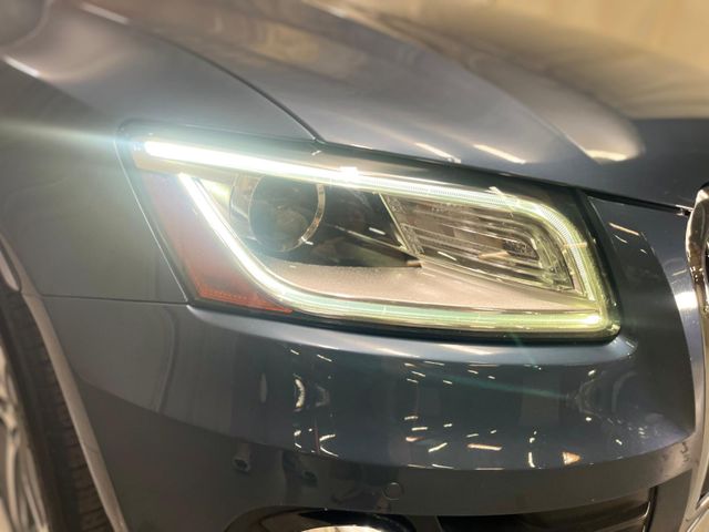 2016 Audi Q5 3.0 quattro TDI Premium Plus | Burbank, California | MDK International 2016 Audi Q5 3.0 quattro TDI Premium Plus | Burbank, California | MDK International