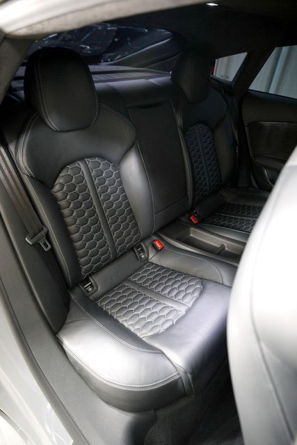 2016 Audi RS 7 4.0T quattro Prestige | Burbank, California | MDK International 2016 Audi RS 7 4.0T quattro Prestige | Burbank, California | MDK International