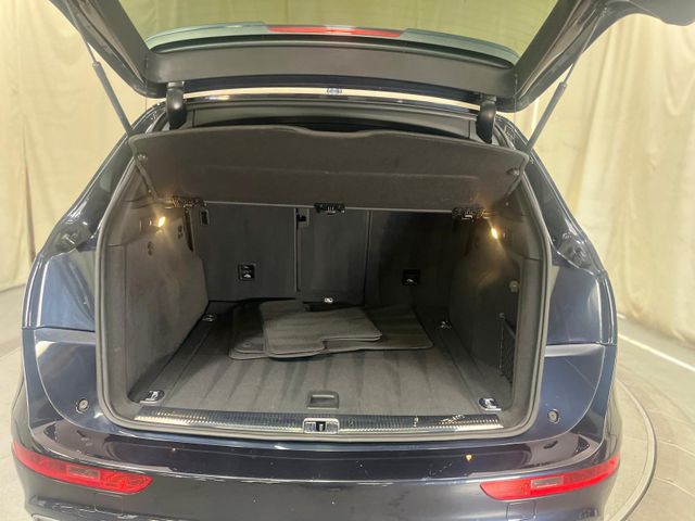 2016 Audi SQ5 3.0T quattro Premium Plus | Burbank, California | MDK International 2016 Audi SQ5 3.0T quattro Premium Plus | Burbank, California | MDK International