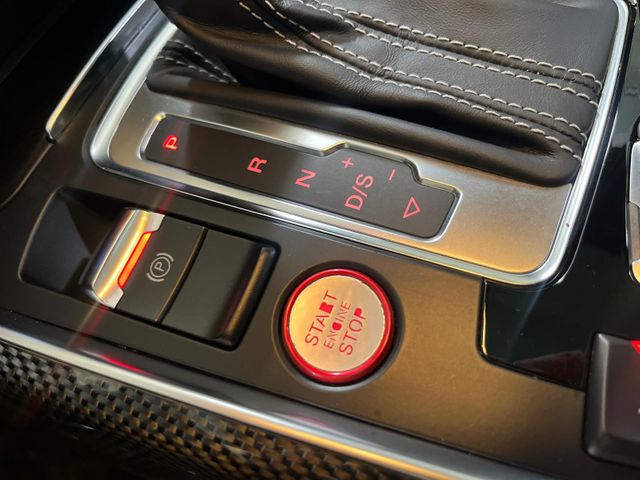 2016 Audi SQ5 3.0T quattro Premium Plus | Burbank, California | MDK International 2016 Audi SQ5 3.0T quattro Premium Plus | Burbank, California | MDK International