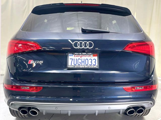 2016 Audi SQ5 3.0T quattro Premium Plus | Burbank, California | MDK International 2016 Audi SQ5 3.0T quattro Premium Plus | Burbank, California | MDK International