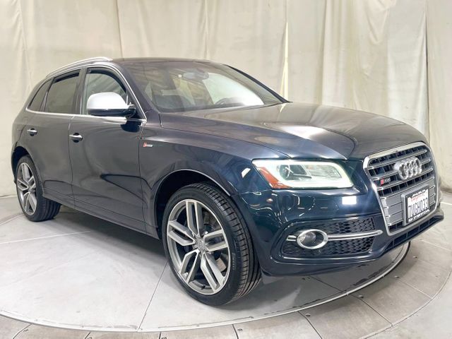 2016 Audi SQ5 3.0T quattro Premium Plus | Burbank, California | MDK International 2016 Audi SQ5 3.0T quattro Premium Plus | Burbank, California | MDK International