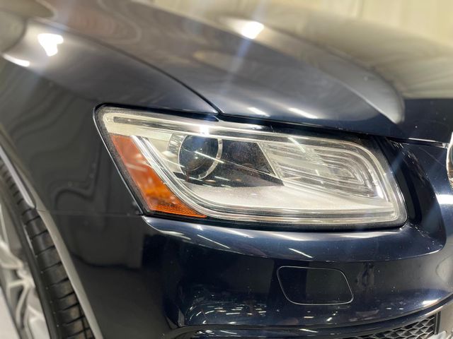 2016 Audi SQ5 3.0T quattro Premium Plus | Burbank, California | MDK International 2016 Audi SQ5 3.0T quattro Premium Plus | Burbank, California | MDK International