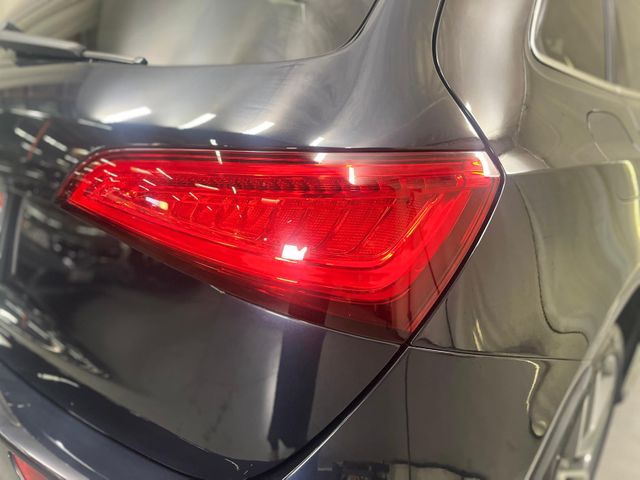 2016 Audi SQ5 3.0T quattro Premium Plus | Burbank, California | MDK International 2016 Audi SQ5 3.0T quattro Premium Plus | Burbank, California | MDK International