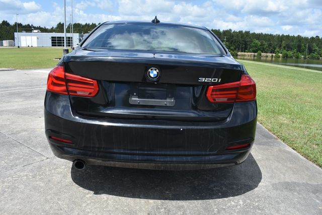 2016 BMW 3 Series 320i