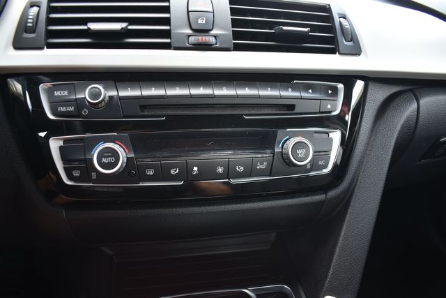 2016 BMW 3 Series 320i