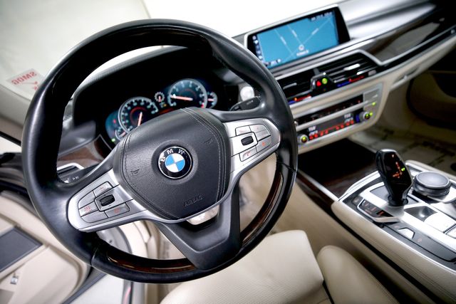 2016 BMW 7 Series 740i | Burbank, California | MDK International 2016 BMW 7 Series 740i | Burbank, California | MDK International