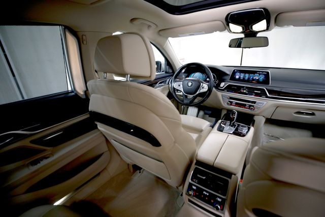 2016 BMW 7 Series 740i | Burbank, California | MDK International 2016 BMW 7 Series 740i | Burbank, California | MDK International
