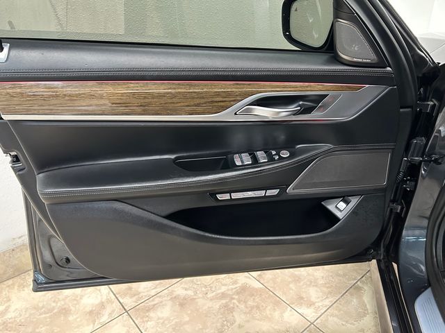 2016 BMW 7 Series 750i xDrive