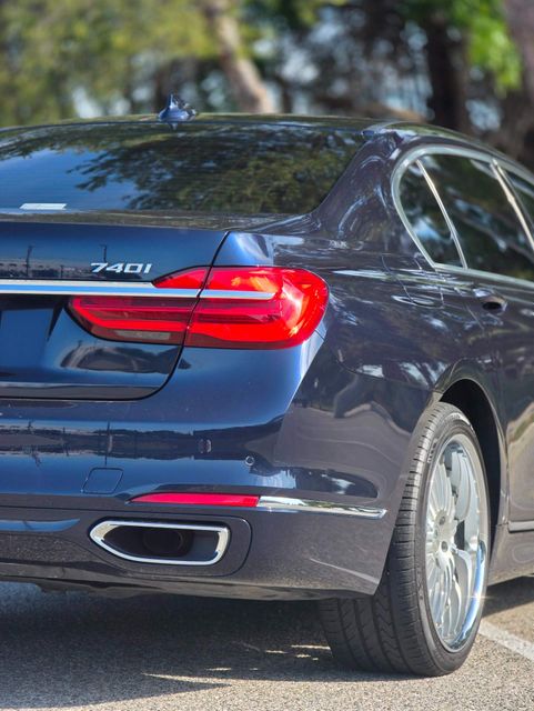 2016 BMW 7 Series 740i | Reseda, CA | Angeles Auto Alliance 2016 BMW 7 Series 740i | Reseda, CA | Angeles Auto Alliance