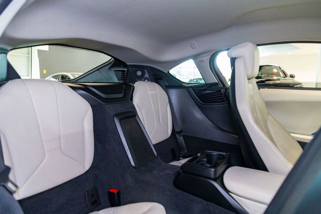 2016 BMW i8 Coupe Giga World l Wheel Pkg $3,995