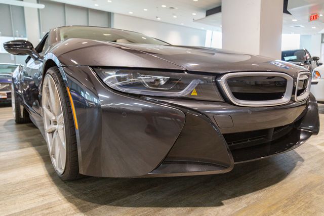 2016 BMW i8 Coupe Giga World l Wheel Pkg $3,995