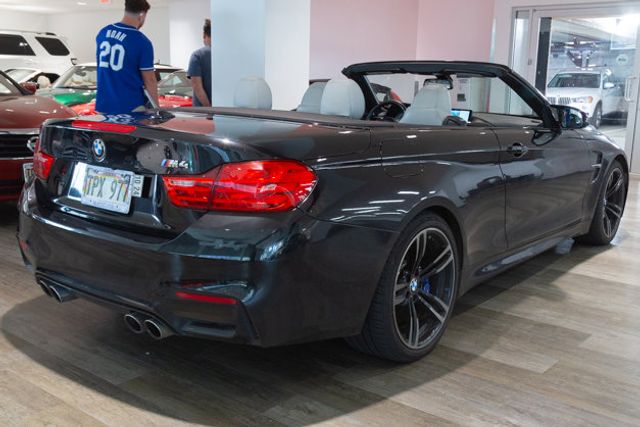 2016 BMW  M4 Convertible Executive Pkg