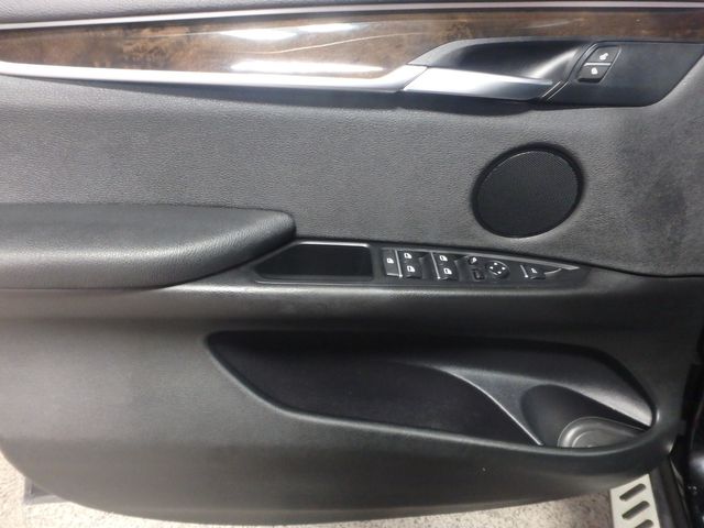 2016 BMW X5 ONE OF OUR BEST SUV'S!~ FULLY SRVCD xDrive35i