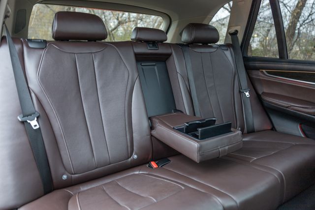 2016 BMW X5 xDrive50i w/ Heated &amp; Cooled Seats, Blind Spot, Head-Up Display