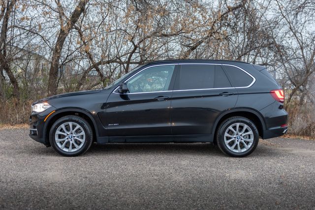 2016 BMW X5 xDrive50i w/ Heated &amp; Cooled Seats, Blind Spot, Head-Up Display