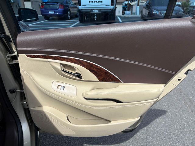 2016 Buick LaCrosse Leather 2016 Buick LaCrosse Leather