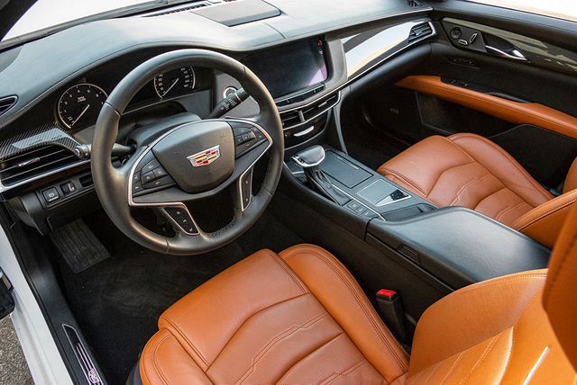 2016 Cadillac CT6 3.6L Luxury | Van Nuys, CA | Stellar Auto INC. 2016 Cadillac CT6 3.6L Luxury | Van Nuys, CA | Stellar Auto INC.