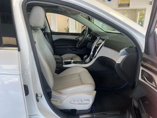 2016 Cadillac SRX Luxury Collection | Rome, GA | Knight's Car Store 2016 Cadillac SRX Luxury Collection | Rome, GA | Knight's Car Store