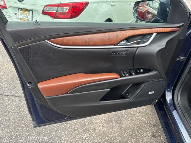 2016 Cadillac XTS Luxury