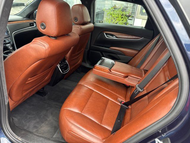 2016 Cadillac XTS Luxury