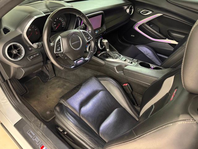 2016 Chevrolet Camaro SS | Houston, TX | Houston Auto Credit 2016 Chevrolet Camaro SS | Houston, TX | Houston Auto Credit