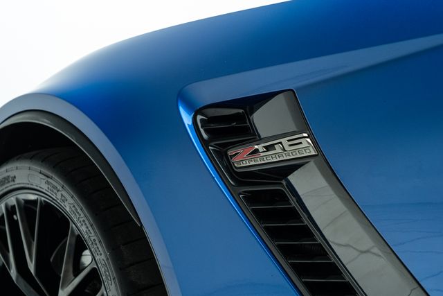 2016 Chevrolet Corvette Z06 7-Speed Manual 3LZ w/ Comp Seats | Carrollton, TX | Texas Hot Rides 2016 Chevrolet Corvette Z06 7-Speed Manual 3LZ w/ Comp Seats | Carrollton, TX | Texas Hot Rides