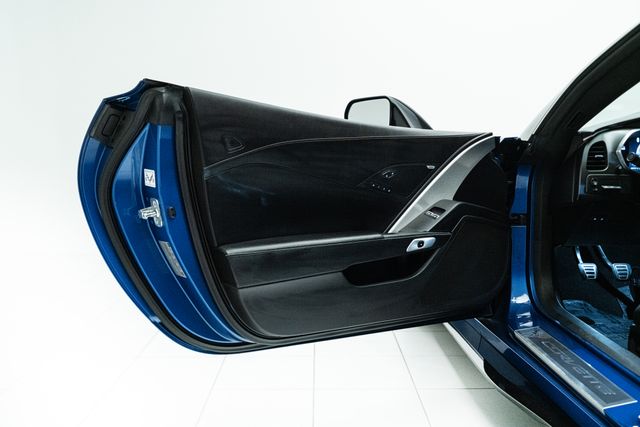 2016 Chevrolet Corvette Z06 7-Speed Manual 3LZ w/ Comp Seats | Carrollton, TX | Texas Hot Rides 2016 Chevrolet Corvette Z06 7-Speed Manual 3LZ w/ Comp Seats | Carrollton, TX | Texas Hot Rides