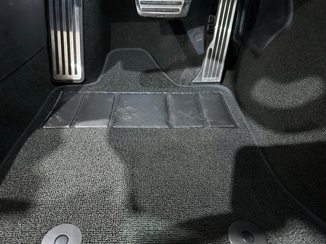 2016 Chevrolet Corvette Coupe 2LT, Z51, UQT, Glass Top, Auto, Chromes, 18k | Dallas, Texas | Corvette Warehouse 2016 Chevrolet Corvette Coupe 2LT, Z51, UQT, Glass Top, Auto, Chromes, 18k | Dallas, Texas | Corvette Warehouse