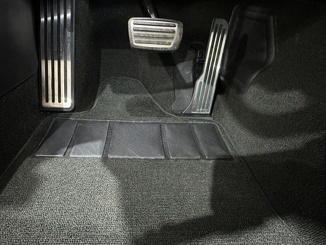 2016 Chevrolet Corvette Z06 3LZ, CFV, FAY, J6A, Auto, 1-Owner, Chromes 6k | Dallas, Texas | Corvette Warehouse 2016 Chevrolet Corvette Z06 3LZ, CFV, FAY, J6A, Auto, 1-Owner, Chromes 6k | Dallas, Texas | Corvette Warehouse