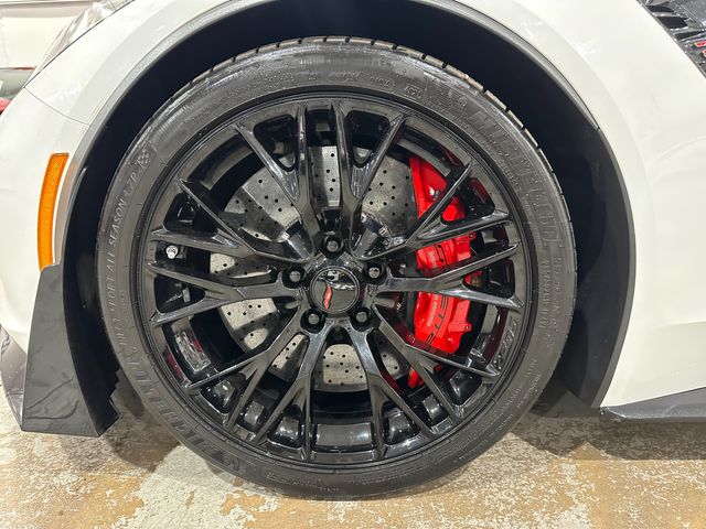 2016 Chevrolet Corvette Z06 3LZ, Z07, CFZ, CF Top, Stripes, Auto, Only 17k | Dallas, Texas | Corvette Warehouse 2016 Chevrolet Corvette Z06 3LZ, Z07, CFZ, CF Top, Stripes, Auto, Only 17k | Dallas, Texas | Corvette Warehouse