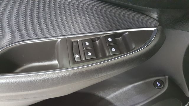 2016 Chevrolet Cruze LS Auto | Carrollton, TX | Legend Motorcars of Carrollton