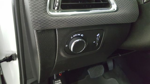 2016 Chevrolet Cruze LS Auto | Carrollton, TX | Legend Motorcars of Carrollton 2016 Chevrolet Cruze LS Auto | Carrollton, TX | Legend Motorcars of Carrollton