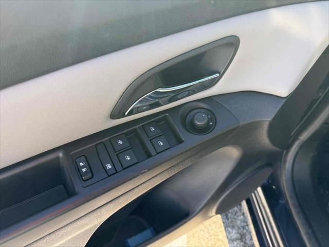 2016 Chevrolet Cruze Limited LS Auto