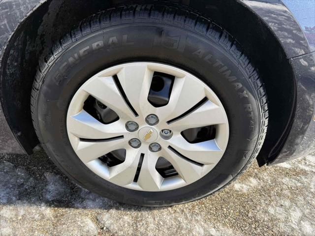 2016 Chevrolet Cruze Limited LS Auto