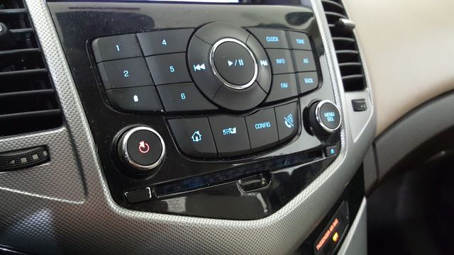 2016 Chevrolet Cruze Limited LTZ Auto | Carrollton, TX | Legend Motorcars of Carrollton