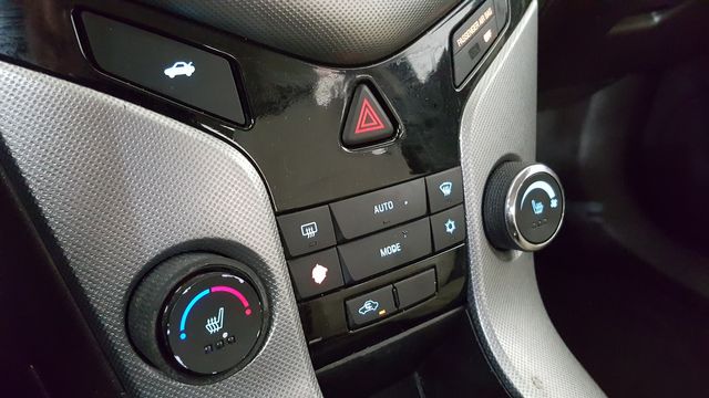 2016 Chevrolet Cruze Limited LTZ Auto | Carrollton, TX | Legend Motorcars of Carrollton 2016 Chevrolet Cruze Limited LTZ Auto | Carrollton, TX | Legend Motorcars of Carrollton