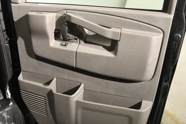 2016 Chevrolet Express 15 Passenger LT 3500 | Branford, CT | Sound Auto Wholesalers