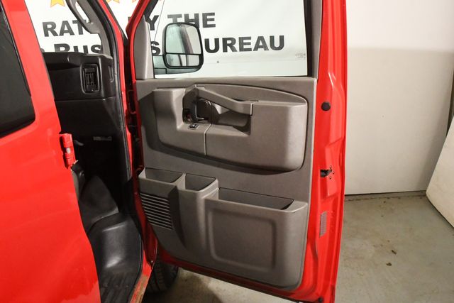 2016 Chevrolet Express 2500 12 Passenger | Branford, CT | Sound Auto Wholesalers 2016 Chevrolet Express 2500 12 Passenger | Branford, CT | Sound Auto Wholesalers