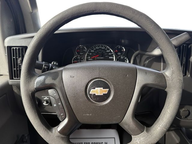 2016 Chevrolet EXPRESS G3500 Liftgate 14FT BOX V8 | Canton, Ohio | Ohio Auto Warehouse LLC 2016 Chevrolet EXPRESS G3500 Liftgate 14FT BOX V8 | Canton, Ohio | Ohio Auto Warehouse LLC