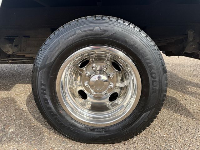 2016 Chevrolet EXPRESS G3500 Liftgate 14FT BOX V8 | Canton, Ohio | Ohio Auto Warehouse LLC 2016 Chevrolet EXPRESS G3500 Liftgate 14FT BOX V8 | Canton, Ohio | Ohio Auto Warehouse LLC