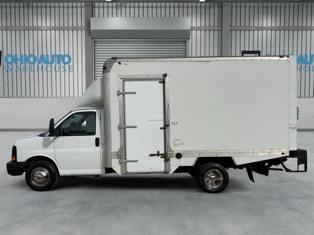 2016 Chevrolet EXPRESS G3500 Liftgate 14FT BOX V8 | Canton, Ohio | Ohio Auto Warehouse LLC 2016 Chevrolet EXPRESS G3500 Liftgate 14FT BOX V8 | Canton, Ohio | Ohio Auto Warehouse LLC